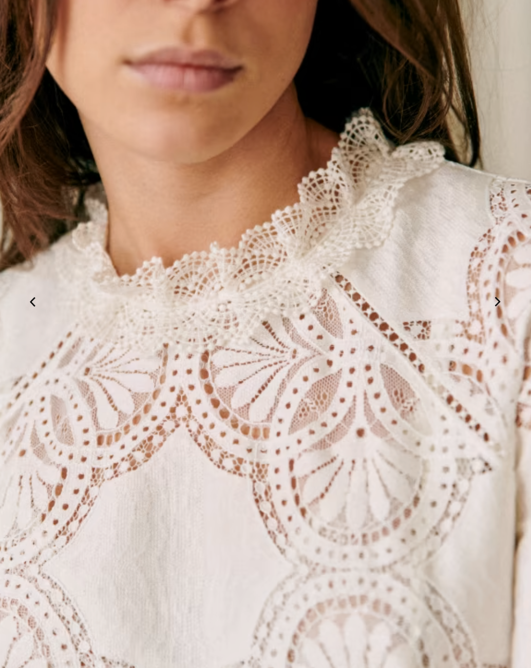 Linked Blouse (SML – Red/Green/Blue)