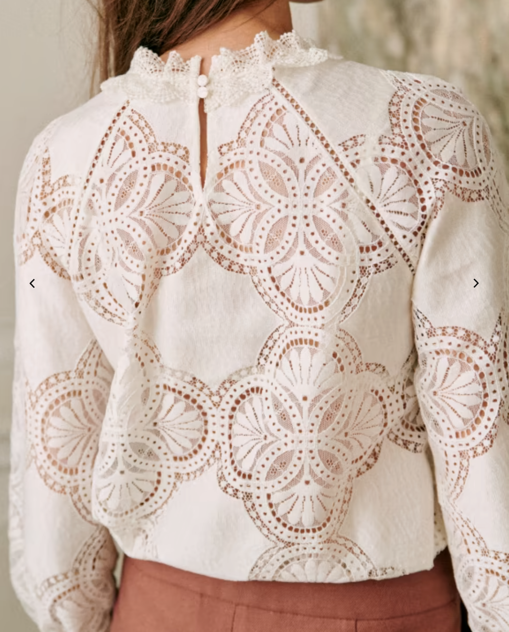 Linked Blouse (SML – Red/Green/Blue)