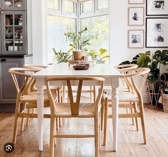 Wishbone chair